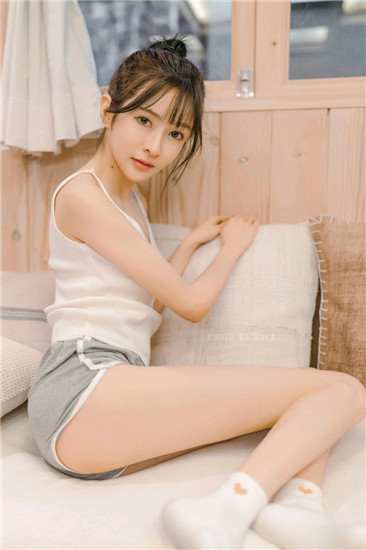 美女和男友在一起怼怼怼视频APP
