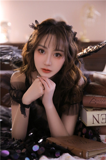 草莓丝瓜香蕉小蝌蚪绿巨人向日葵